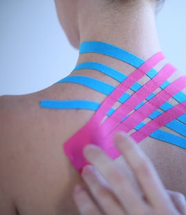 Benefici Taping Neuromuscolare - La tecnica fisioterapica del cerotto elastico. - Fisioterapia Domicilio Roma